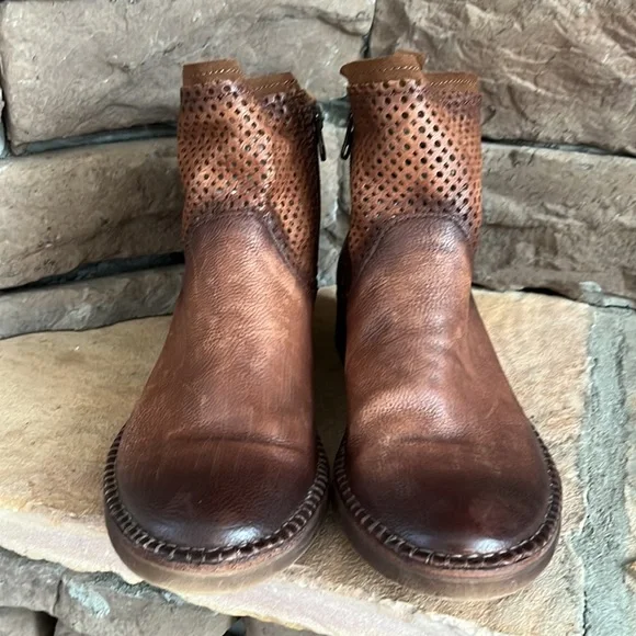 Brown Leather Ankle Boots - Picture 3 of 10